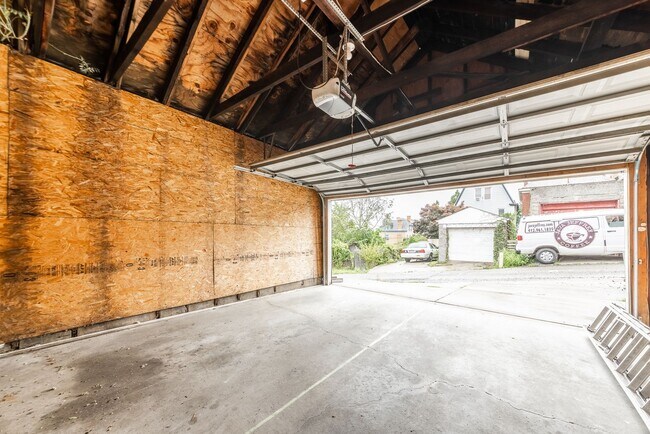 Building Photo - Available August 2024 - MAGNIFICENT MT. WA...