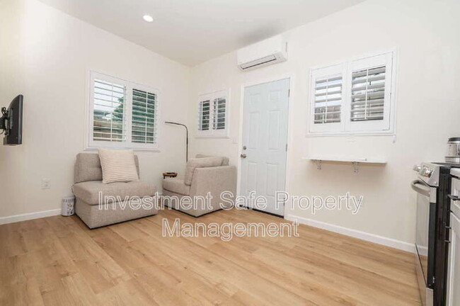 Foto del edificio - 1636 Dartmouth St