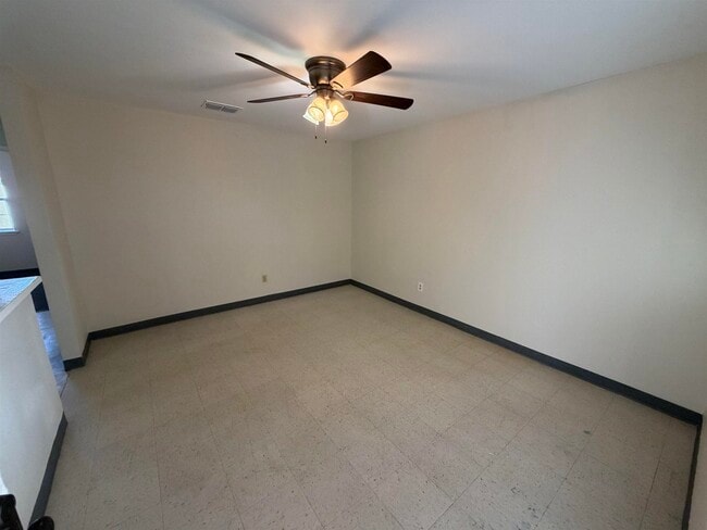 Foto del edificio - 3801 Salinas Ave