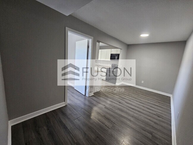 Photo - 400 NW 65th Ave Apartment