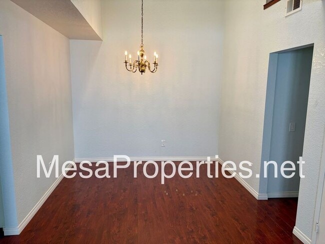 Foto del edificio - 20815 E Rocky Point Ln
