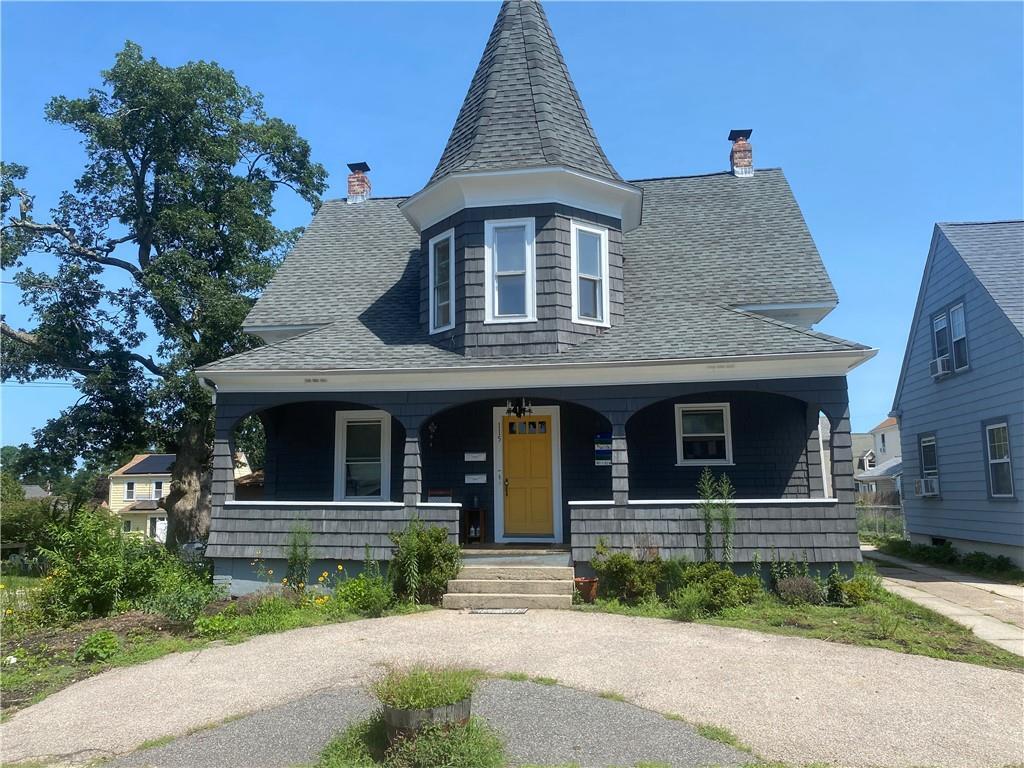 Primary Photo - 115 Blackamore Ave