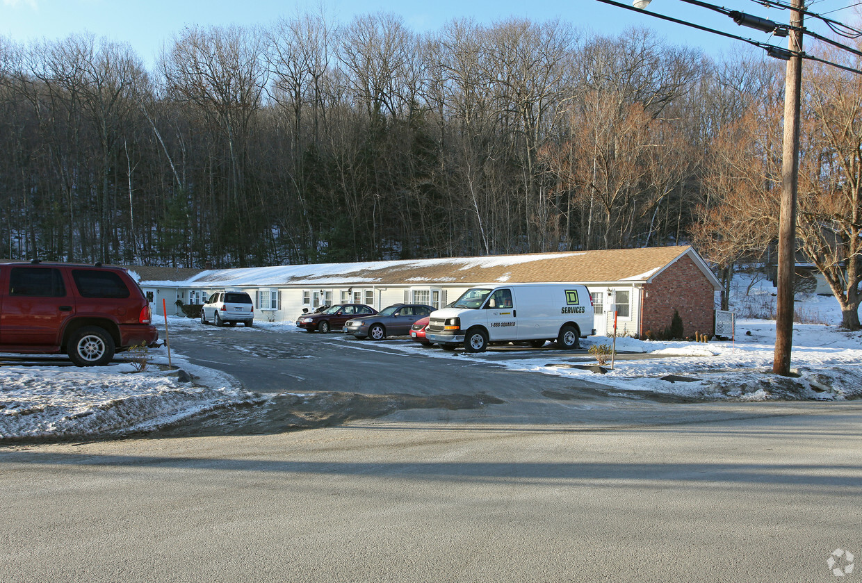 Foto principal - 75-95 Hurlbut St