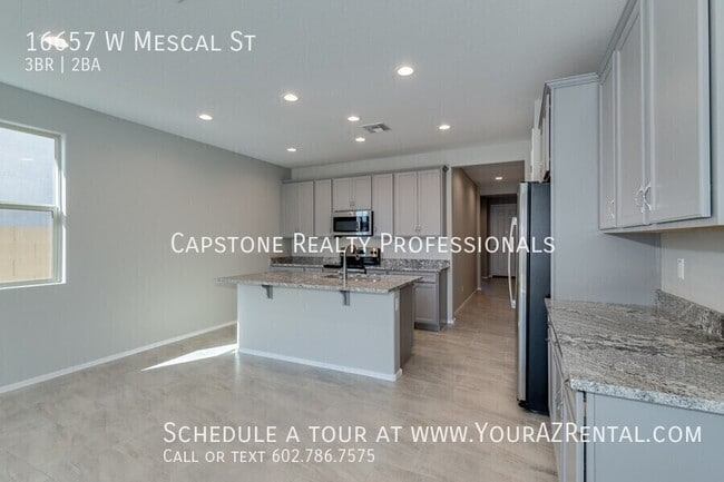 Foto del edificio - 16657 W Mescal St