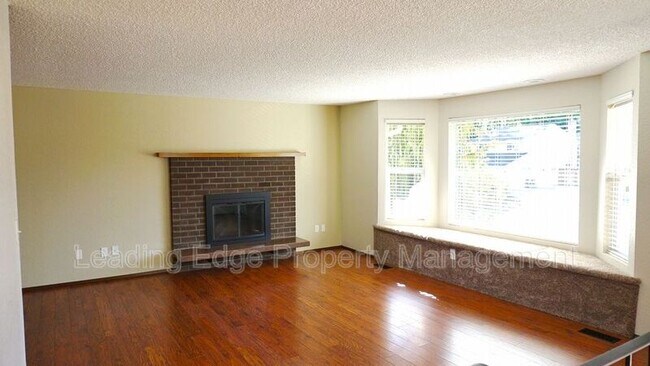 Foto del edificio - 2223 103rd St SE