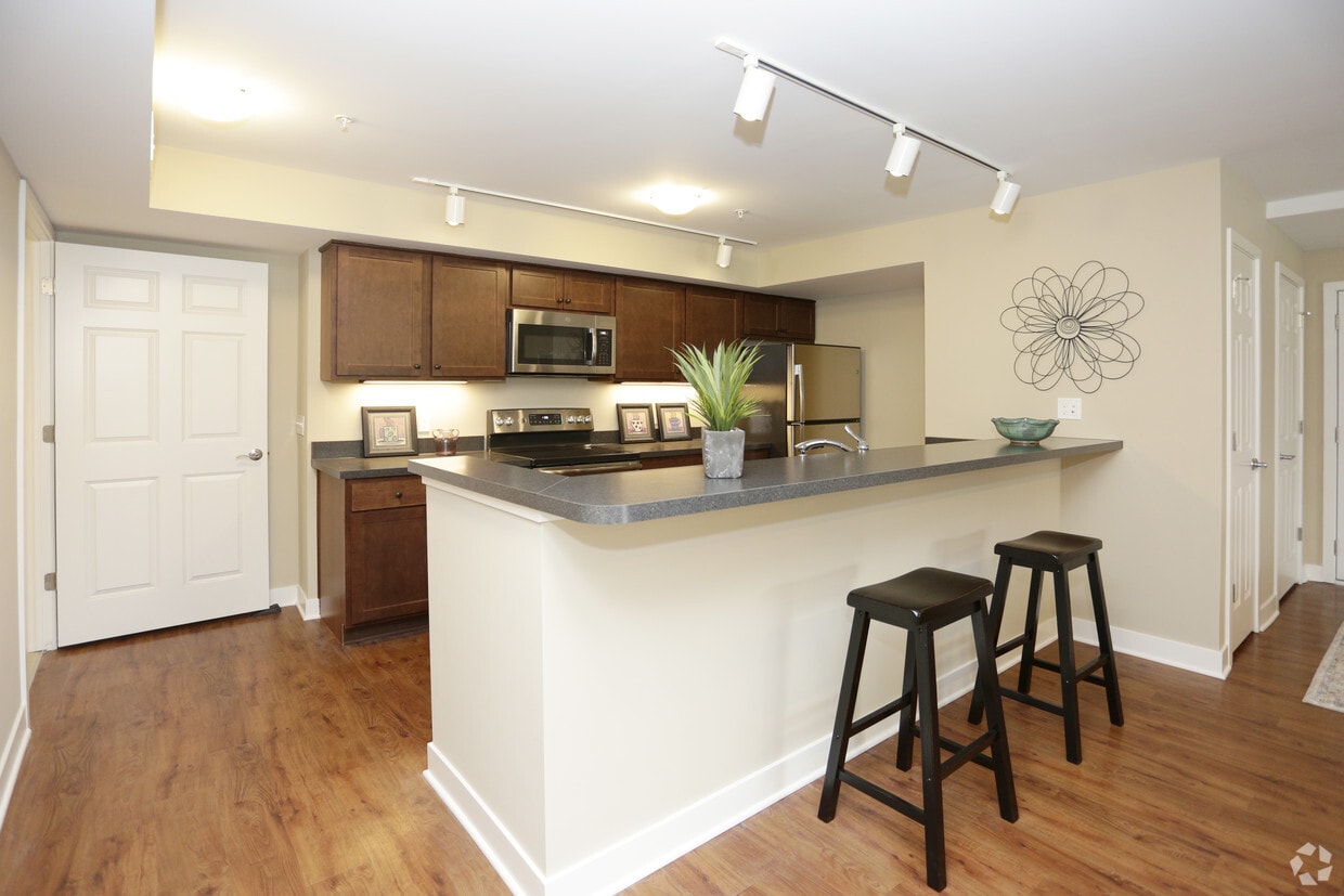 Burton Ridge Apartments Apartments in Grand Rapids, MI