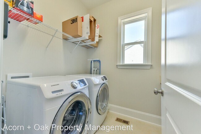 Building Photo - 3 br, 2.5 bath House - 105 Bella Rose Dr