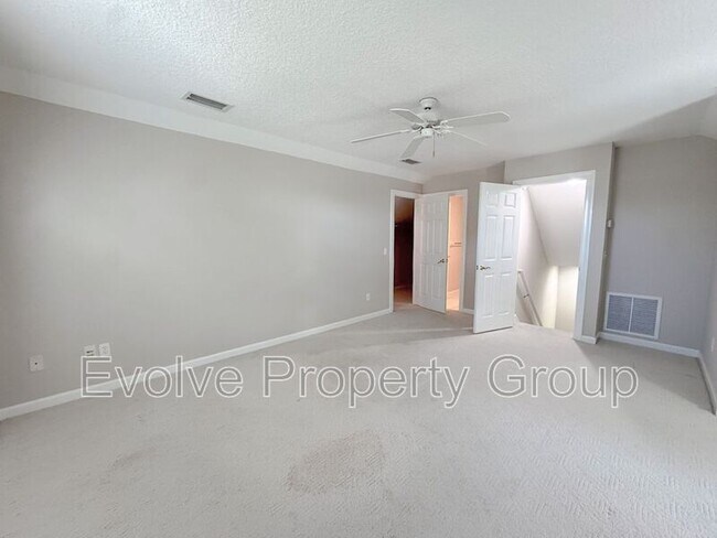Foto del edificio - 822 Summer Bay Dr