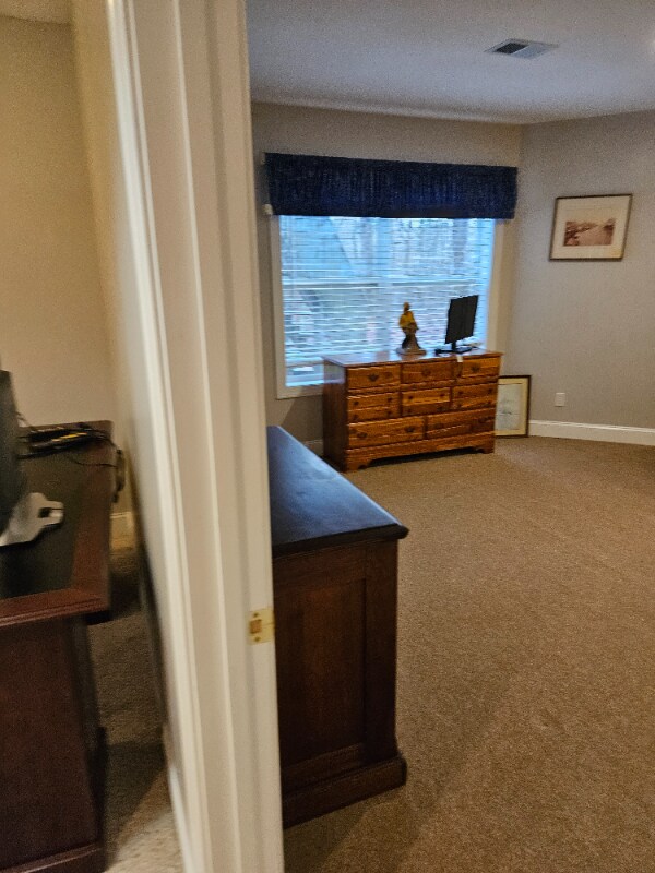 Building Photo - 206 Wewoka Trce