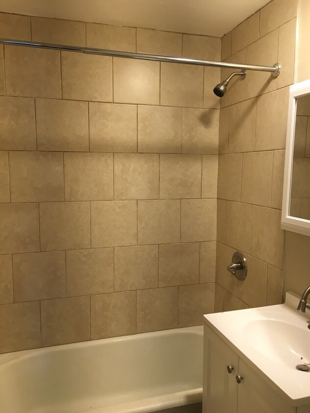 Foto principal - 65-75 Sheridan-Parkside Drive - 69