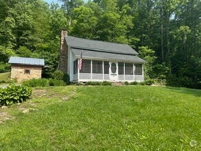 Building Photo - 10 Chigger Ridge Rd
