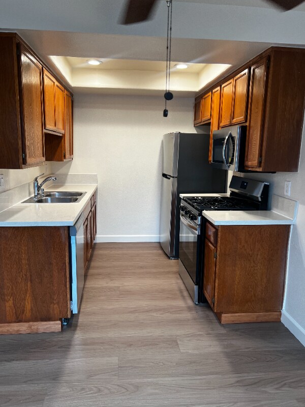 Building Photo - 312 E Valencia Ave