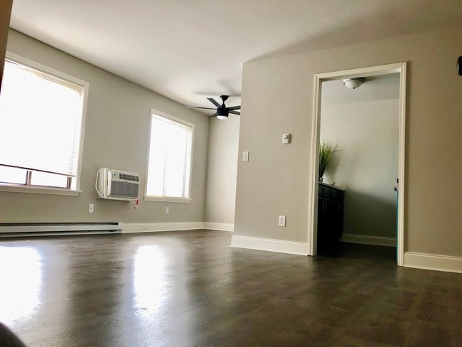 Foto del edificio - Guilderland Court Apartments