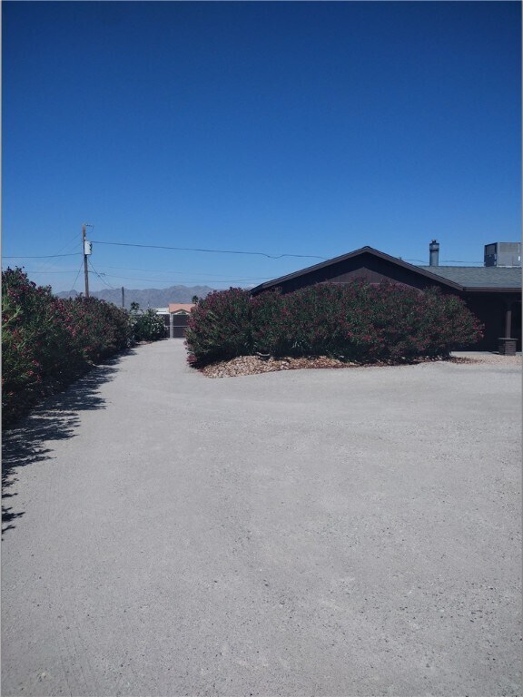 Foto del edificio - 5225 Jack Rabbit Dr