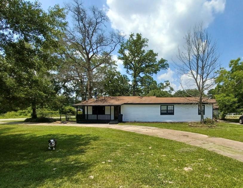 Primary Photo - 22855 E Martin Dr