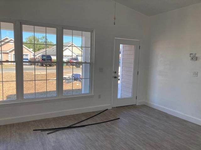 Building Photo - 5262 Montejo Dr