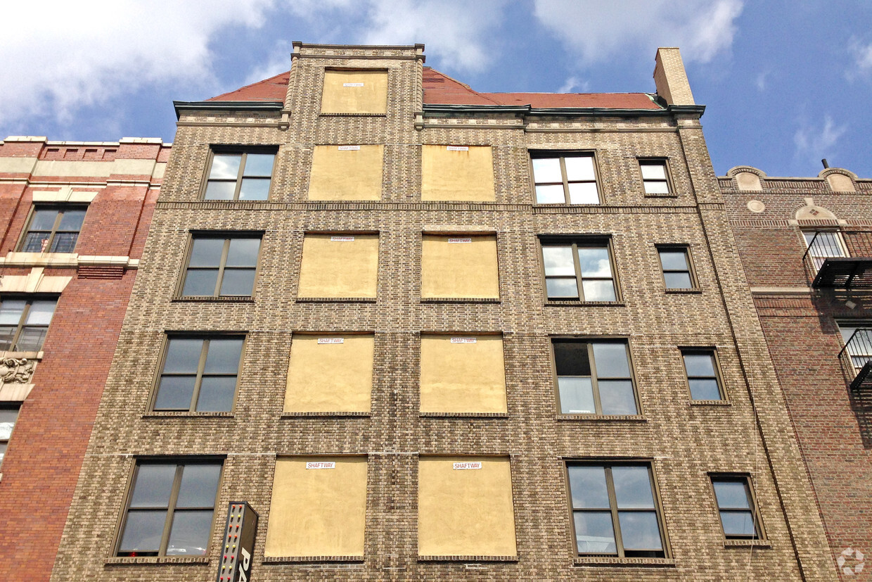 Building Photo - 1610-1618 Saint Nicholas Ave