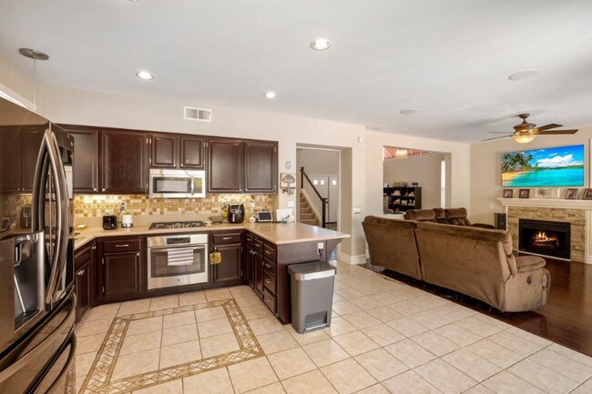 Building Photo - 29610 Gracilior Dr