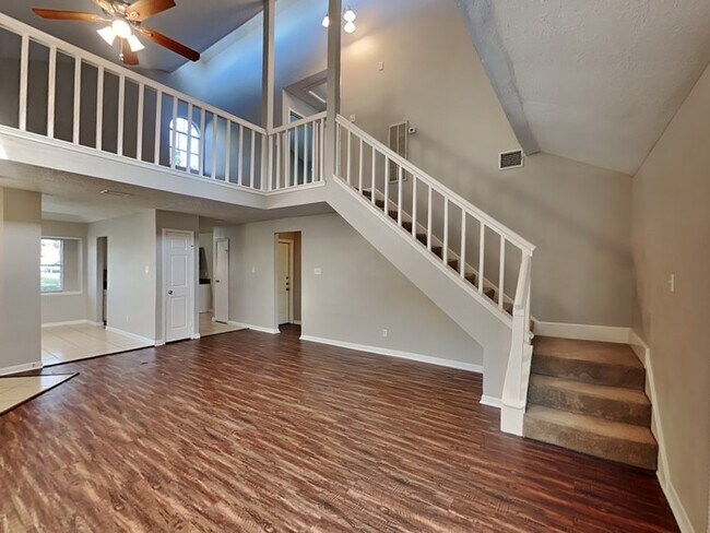 Foto del edificio - Fantastic 3/2 Home!!