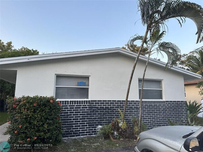 Foto del edificio - 1815 SW 22nd St