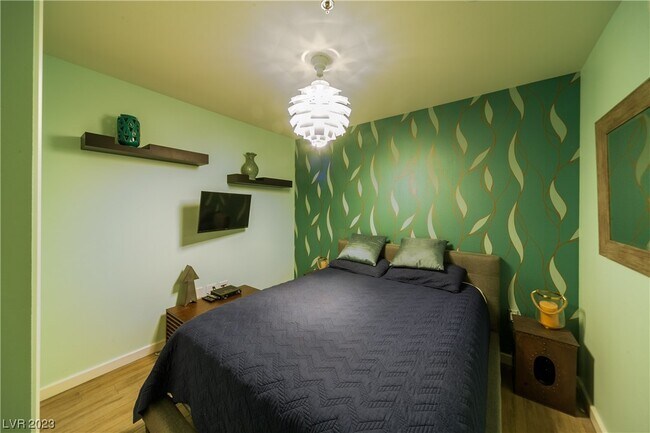 Foto del edificio - 4471 Dean Martin Dr