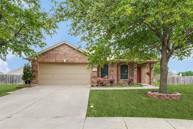 Foto principal - 317 Long Prairie Dr