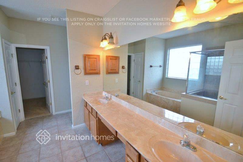 Foto del edificio - 3095 Lynnhaven Ct