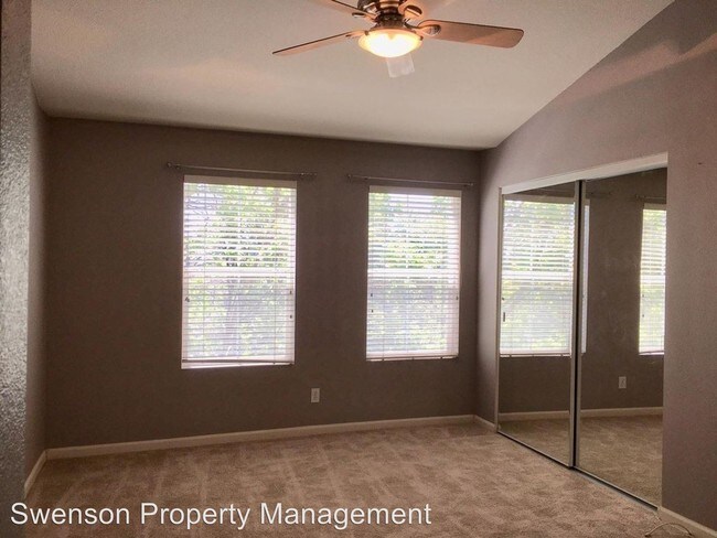 Building Photo - 2 br, 2.5 bath House - 4555 Mangrove Drive