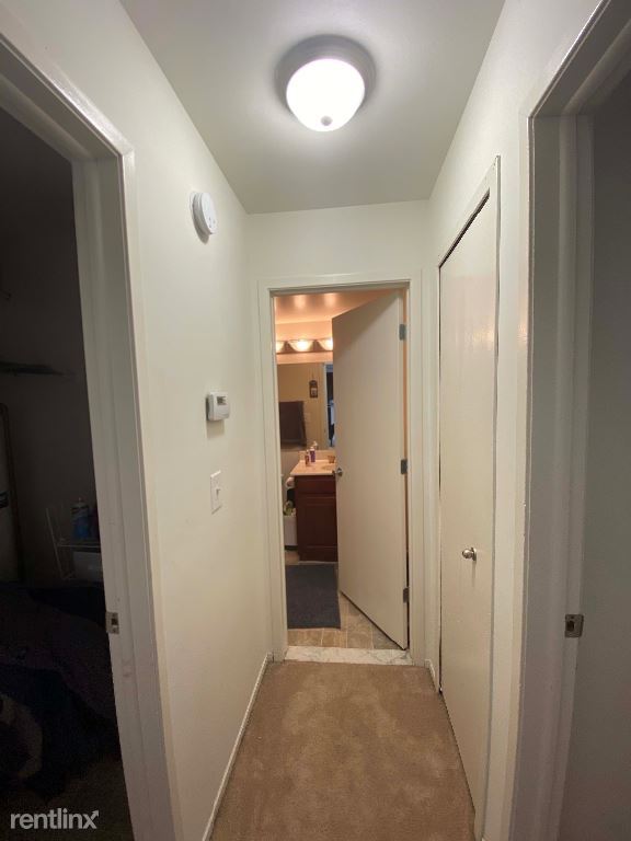 Building Photo - 1572 Brookfield Dr
