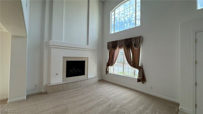Building Photo - 10066 Golden Bluff Ave