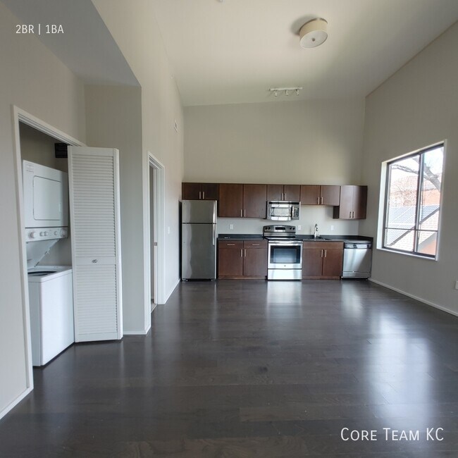 Foto del edificio - 3632 Gillham Rd