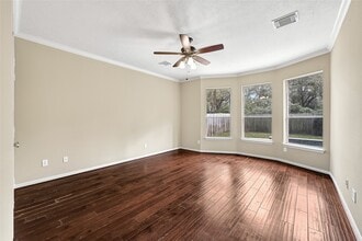 Building Photo - 21327 Pennshore Ln