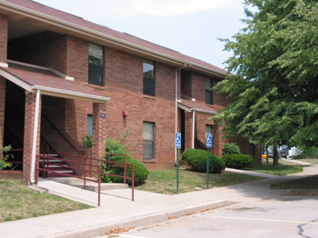 120 Hiawatha Trail, KY 40324 Apartments KY