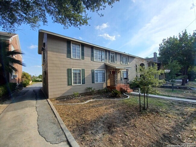 Foto del edificio - 710 W French Pl