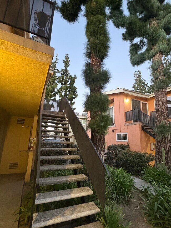 Foto del edificio - 10007 Sepulveda Blvd