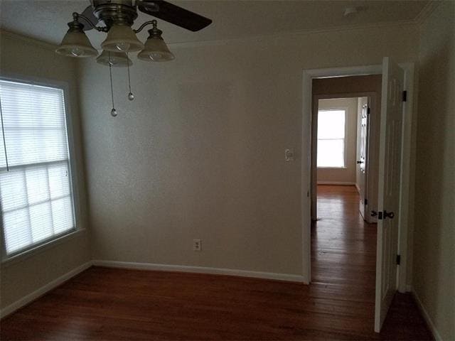 Building Photo - 1401 W Lovers Ln