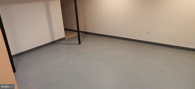 Foto del edificio - 208 Westdale Dr