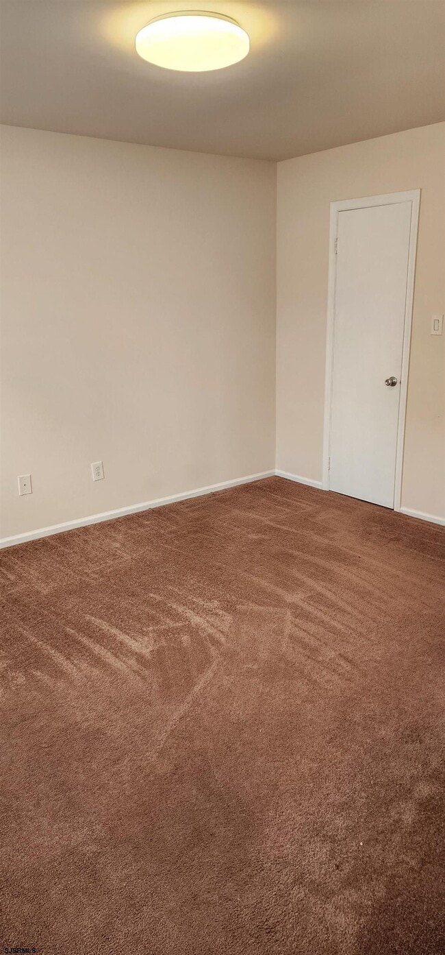 Building Photo - 4950 Rosebay Pl