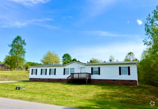 Building Photo - 2024 Rocky Creek Ln