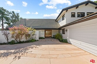 Building Photo - 2601 Cordelia Rd