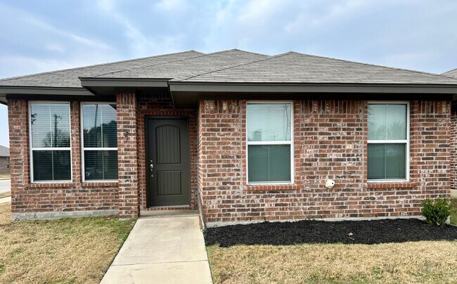 Foto del edificio - Great Location!