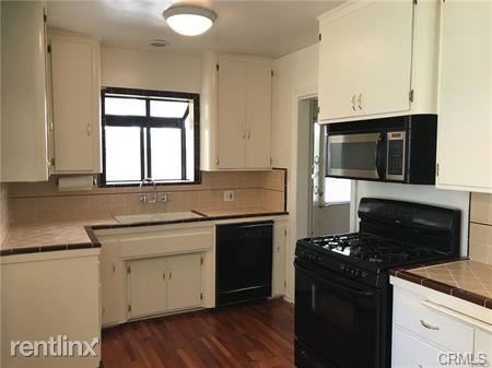 Building Photo - 3 br, 2 bath House - 350 Trayer Ave