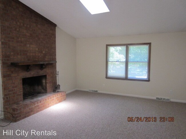 Building Photo - 3 br, 2 bath House - 204 Jefferson Woods