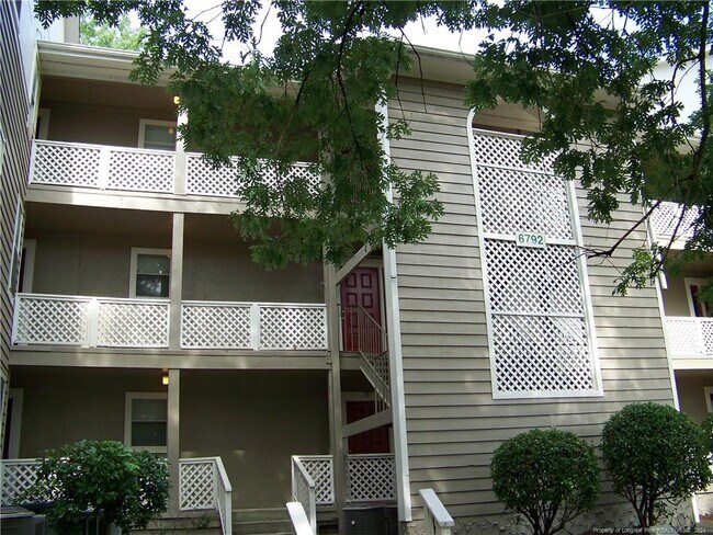 Foto del edificio - 6792 Willowbrook Dr