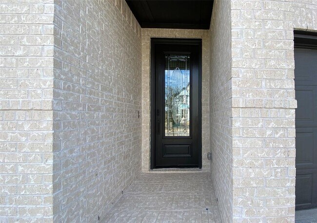 Building Photo - 24903 Lily Hall Ct