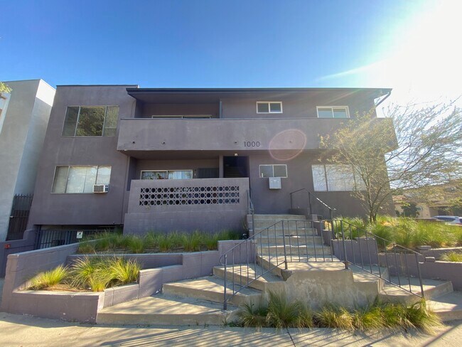 Foto del edificio - 1000 Havenhurst Dr