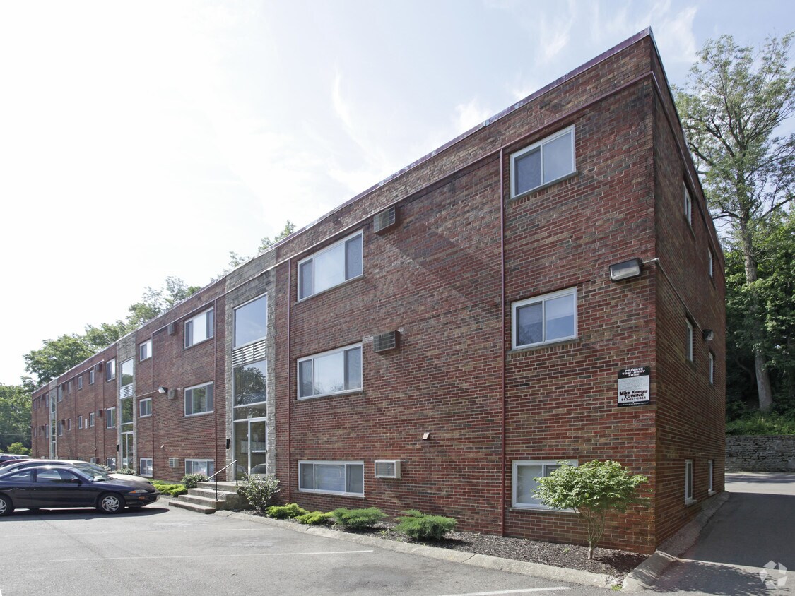 Foto principal - Lookout Manor Apartments