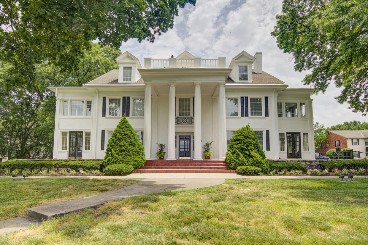 The Mansion Apartments in Independence, MO