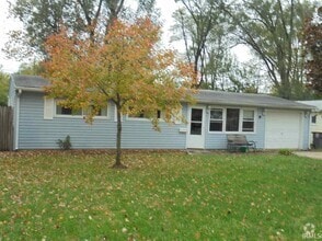 Building Photo - 5624 Gates Dr