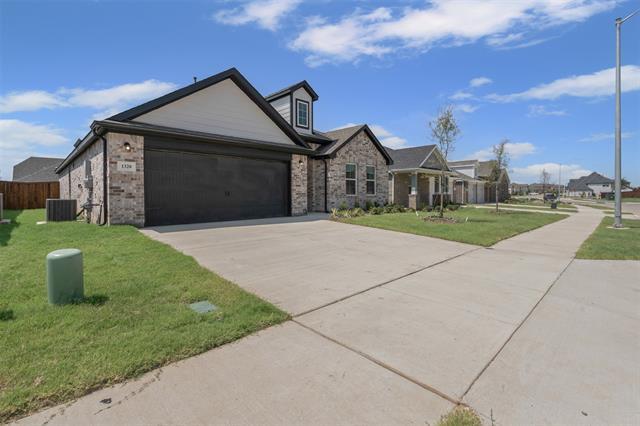 Building Photo - 1320 Water Canna Dr